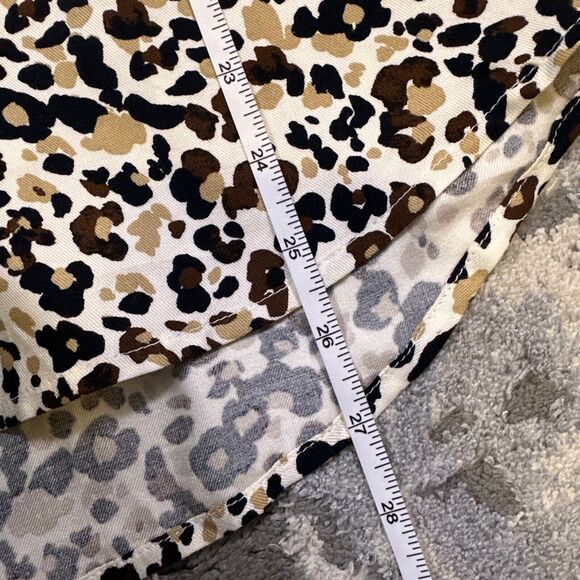 ANTHROPOLOGIE MAEVE Katia Leopard Print Ruffled Button Up Blouse Size 10 Career - Picture 10 of 13